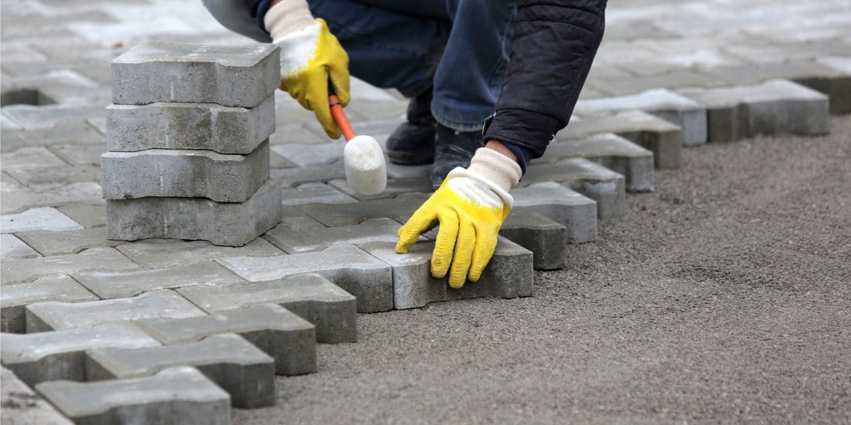 the-price-per-square-foot-myth-for-paver-installation